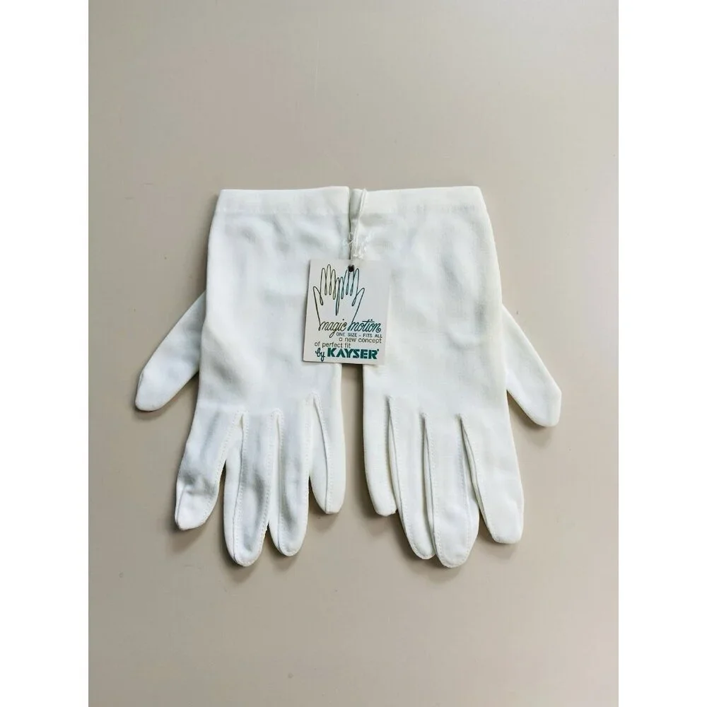 Vintage White Fashion Gloves Magic Motion By Kayser Wrist Length Nylon, Unused